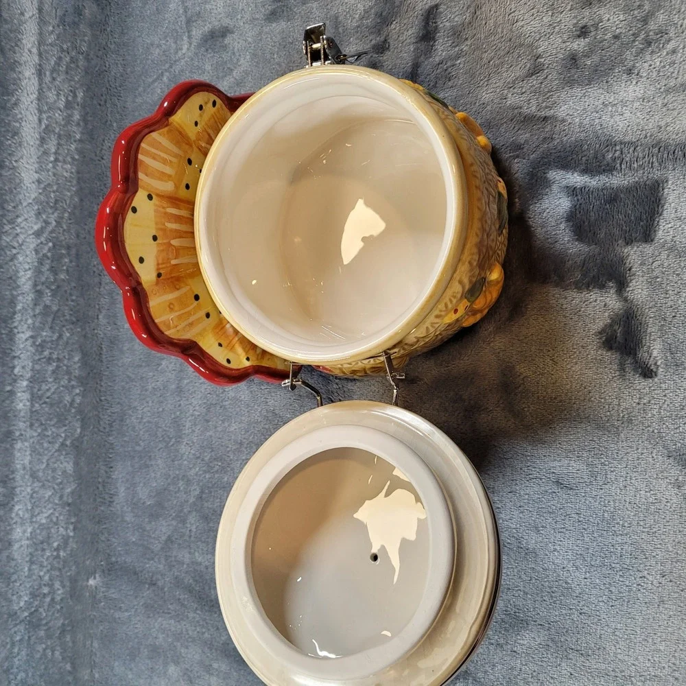 Give Thanks Ceramic Turkey Canister Thanksgiving Autumn Kitchen Jar Airtight Lid